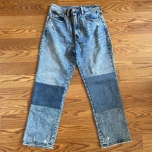 Abercrombie & Fitch The ankle straight Ultra High Rise. Size 27/4